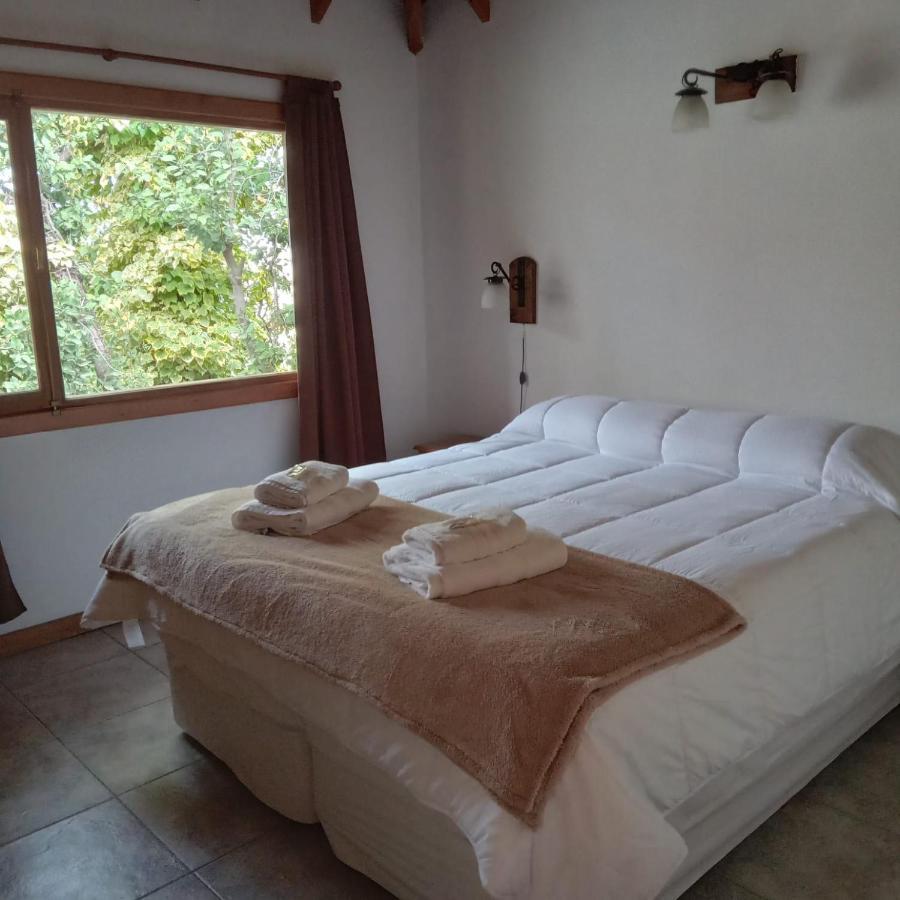 Refugio Del Arroyo Lejlighedshotel San Martín de los Andes Eksteriør billede
